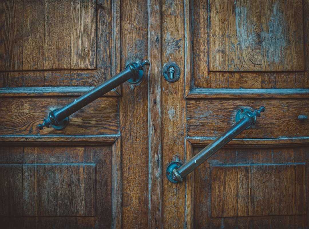 squeaky doors solutions